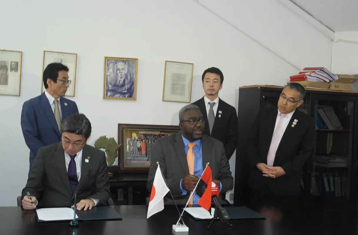 Visita da Comitiva do Japão ao COA
