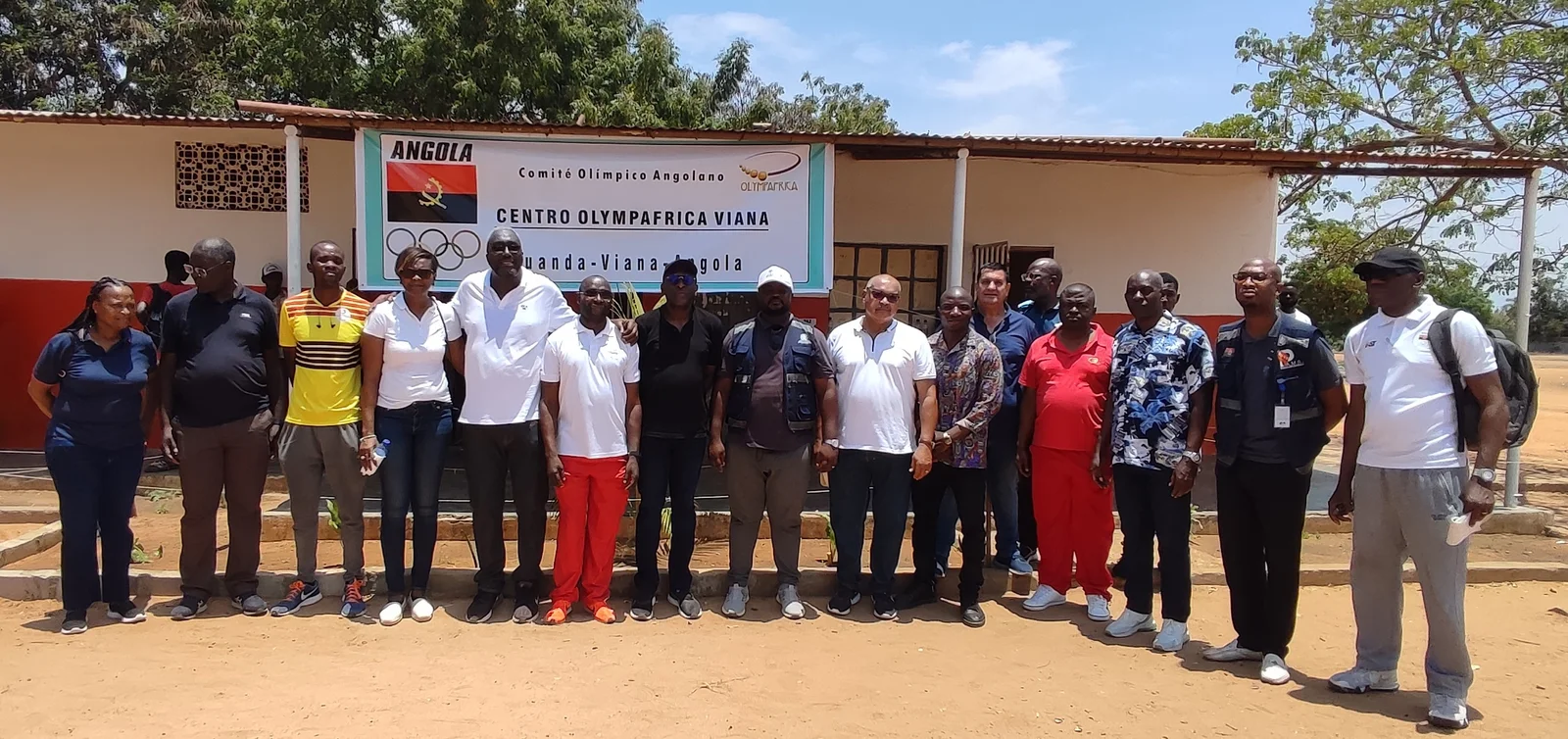 Visita do Director Executivo da Fundação Olympafrica ao Complexo Olympafrica de Viana
